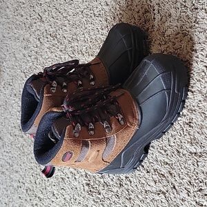 kids snow boots